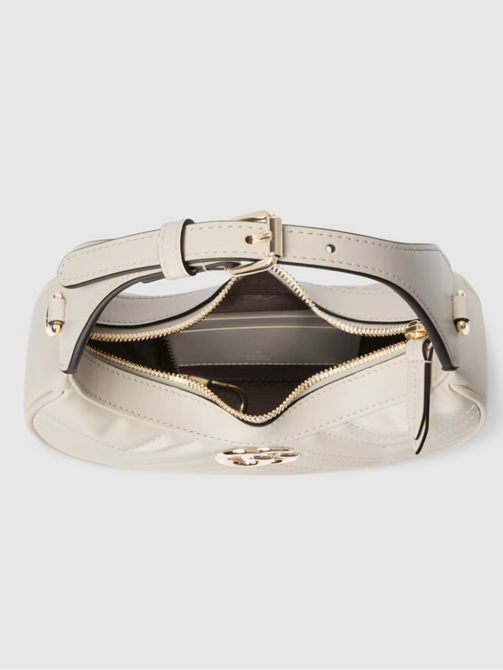 Gucci White Quilted GG Shoulder Bag with Gold Hardware - Picture 6 of 16